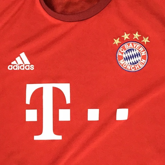 BAYERN MÜNCHEN JERSEY. - Picture 3 of 6
